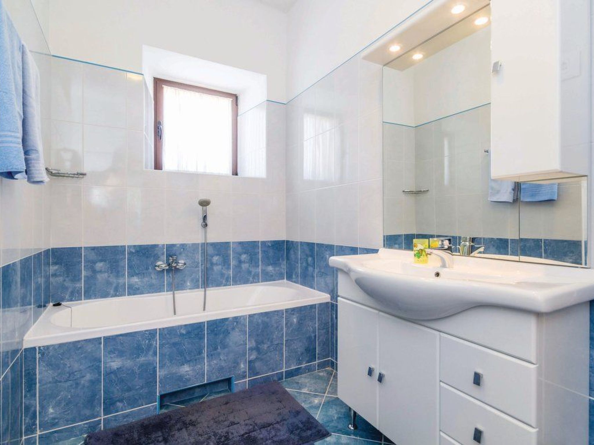 Villa Ella, traditionelles mediterranes Steinhaus-Binnen