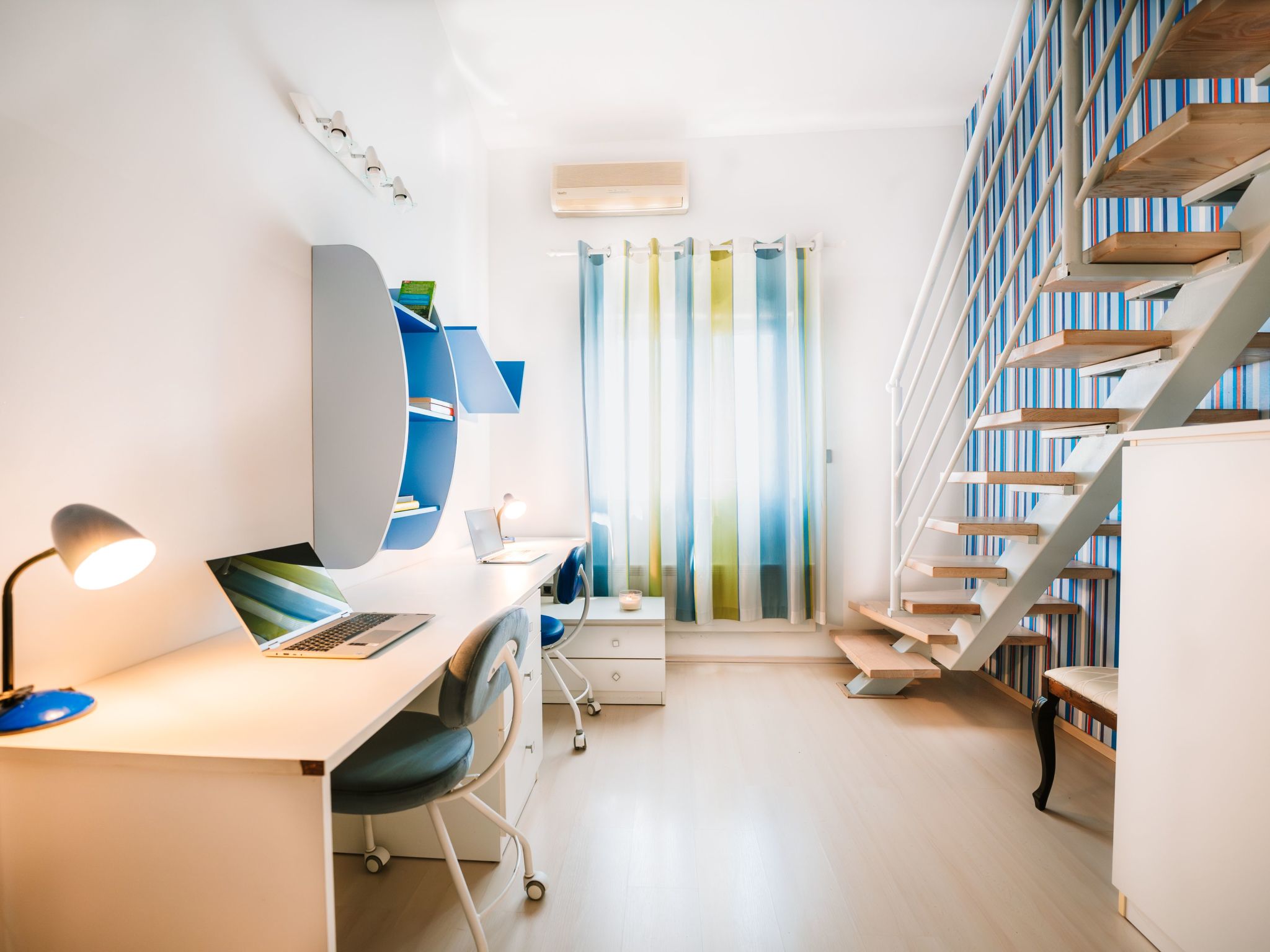 Großzügiges, modernes Apartment mit Terrasse und Meerblick - Image-tags.info