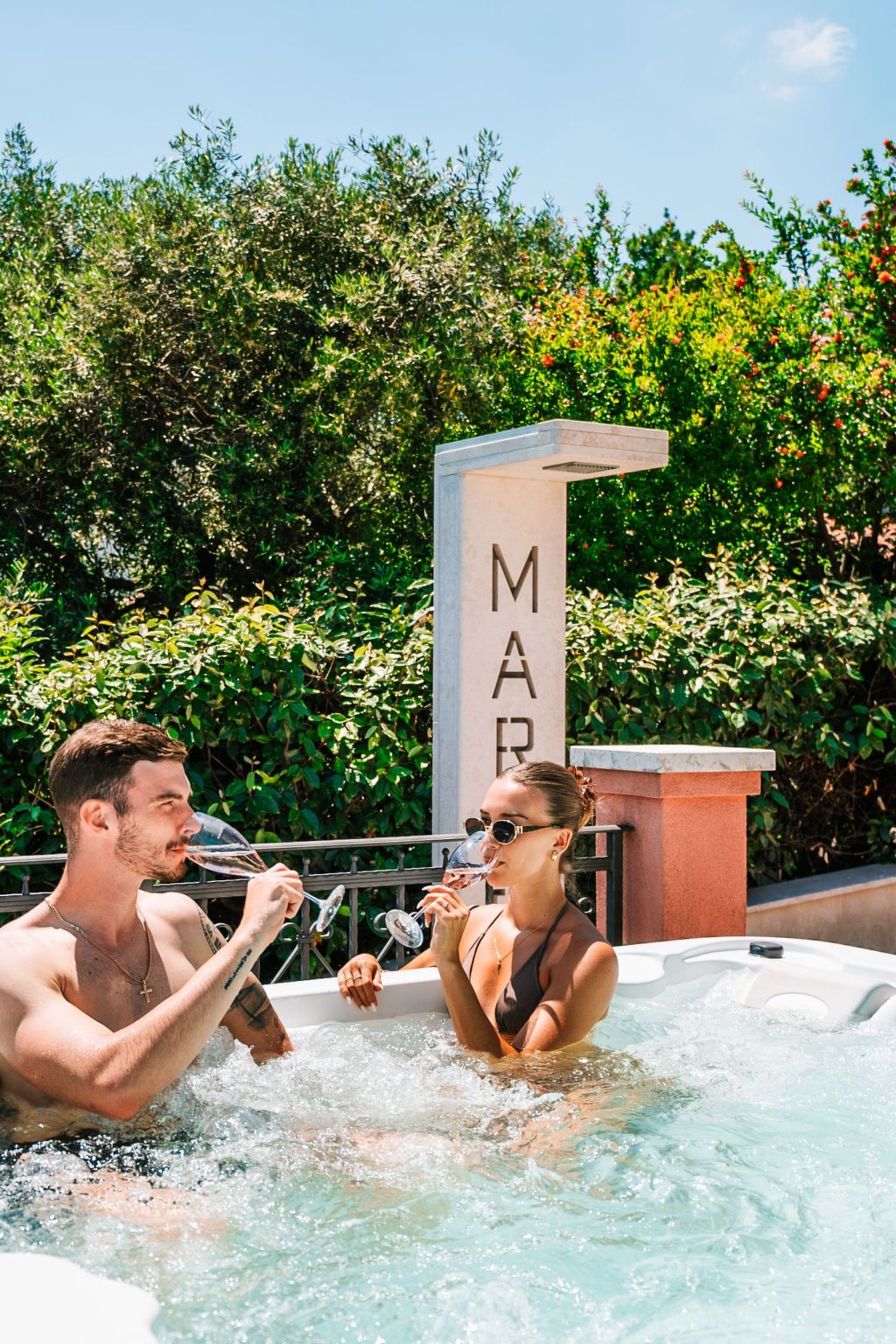 Großzügiges, modernes Apartment mit Terrasse und Meerblick - Image-tags.info