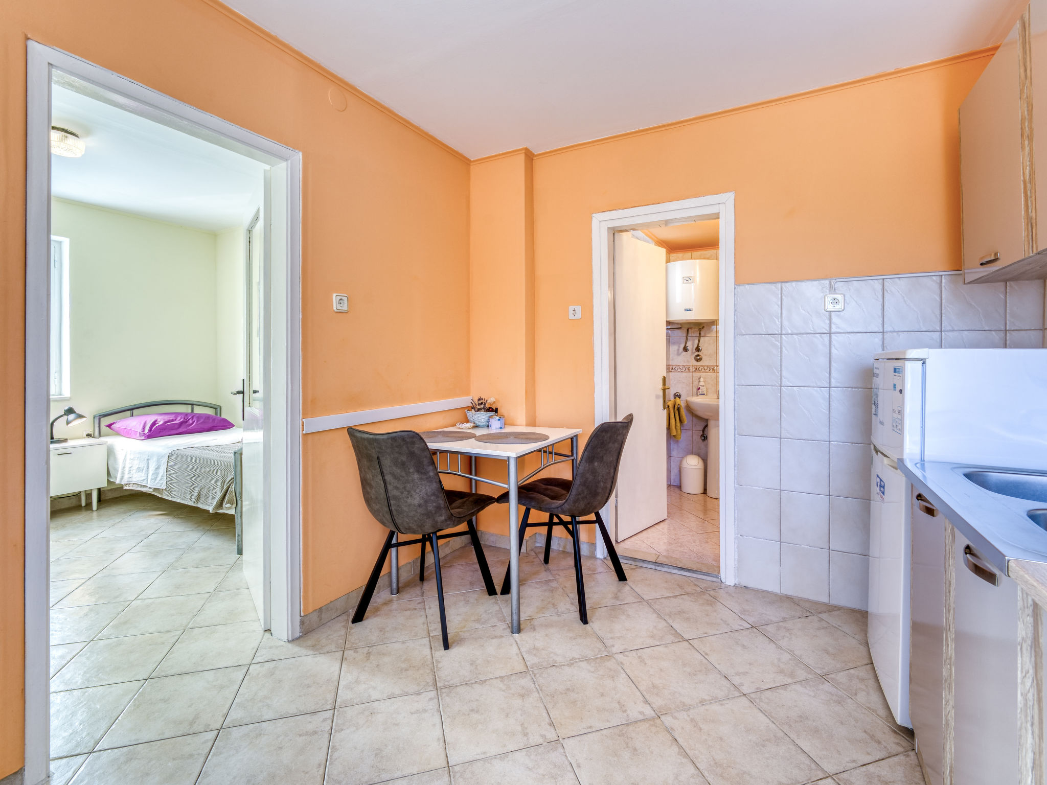 Bungalow Franjo – Cuisine et coin repas, photo 5 sur 28