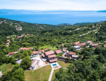 Ruime vakantievilla Natura met privézwembad en biljart nabij Opatija - thumbnail 2