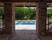 Ruime vakantievilla Natura met privézwembad en biljart nabij Opatija - thumbnail 4