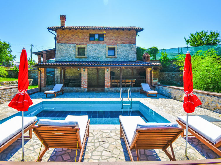 Privézwembad en rust in vakantiehuis Natura in Opatija/Ičići in Opatija/Ičići