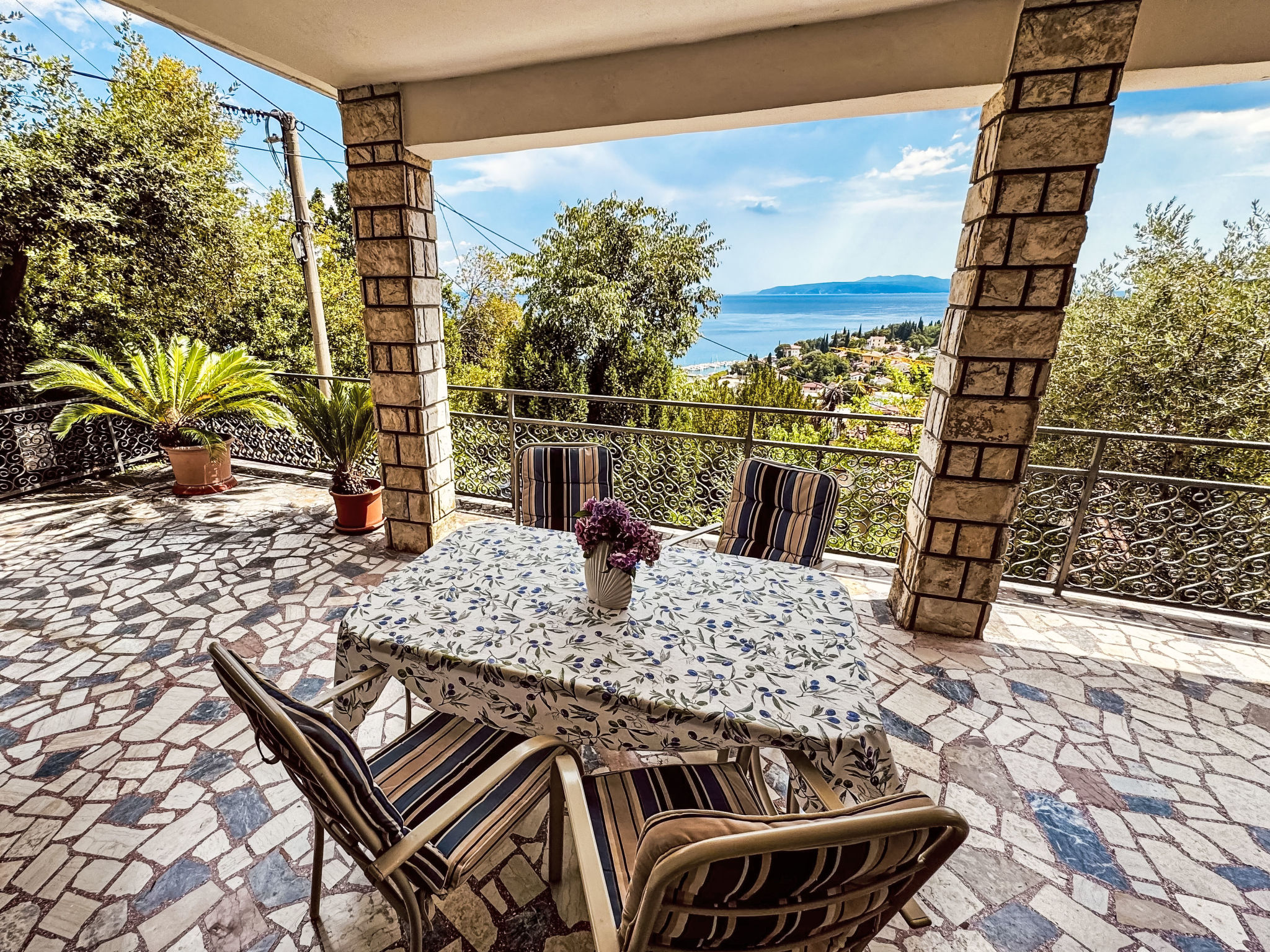 Apartment Kisic 3 mit herrlichem Meerblick - Draußen