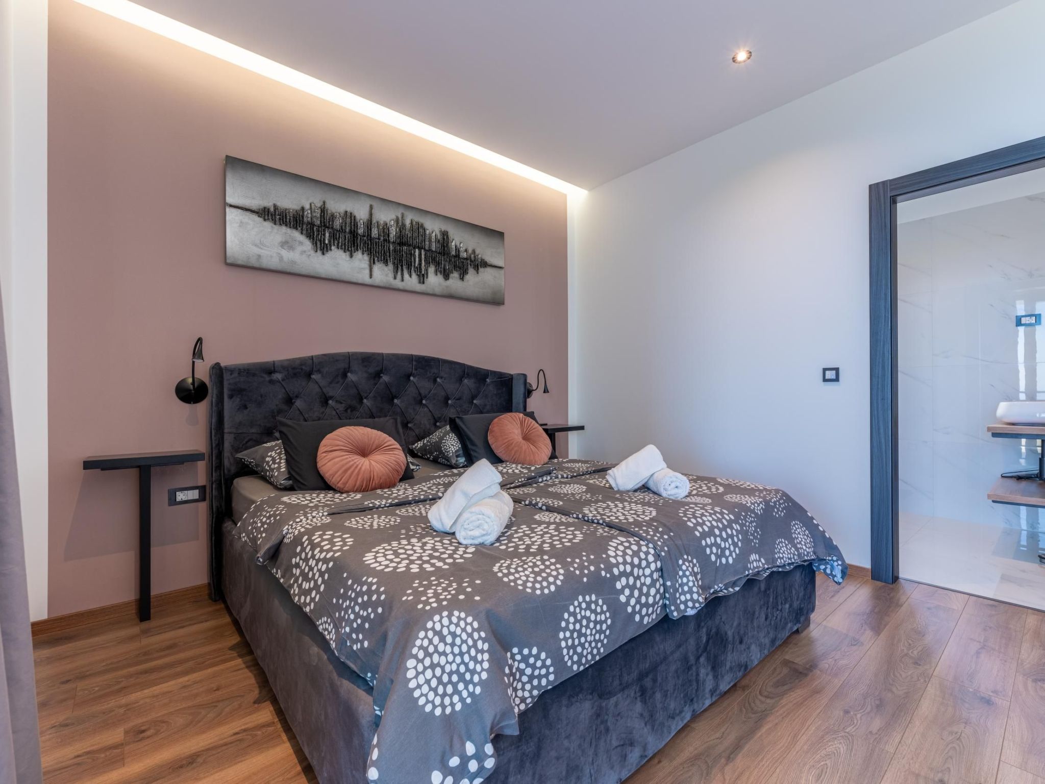 Schönes Ferienhaus Villa Ziganto-Dedans