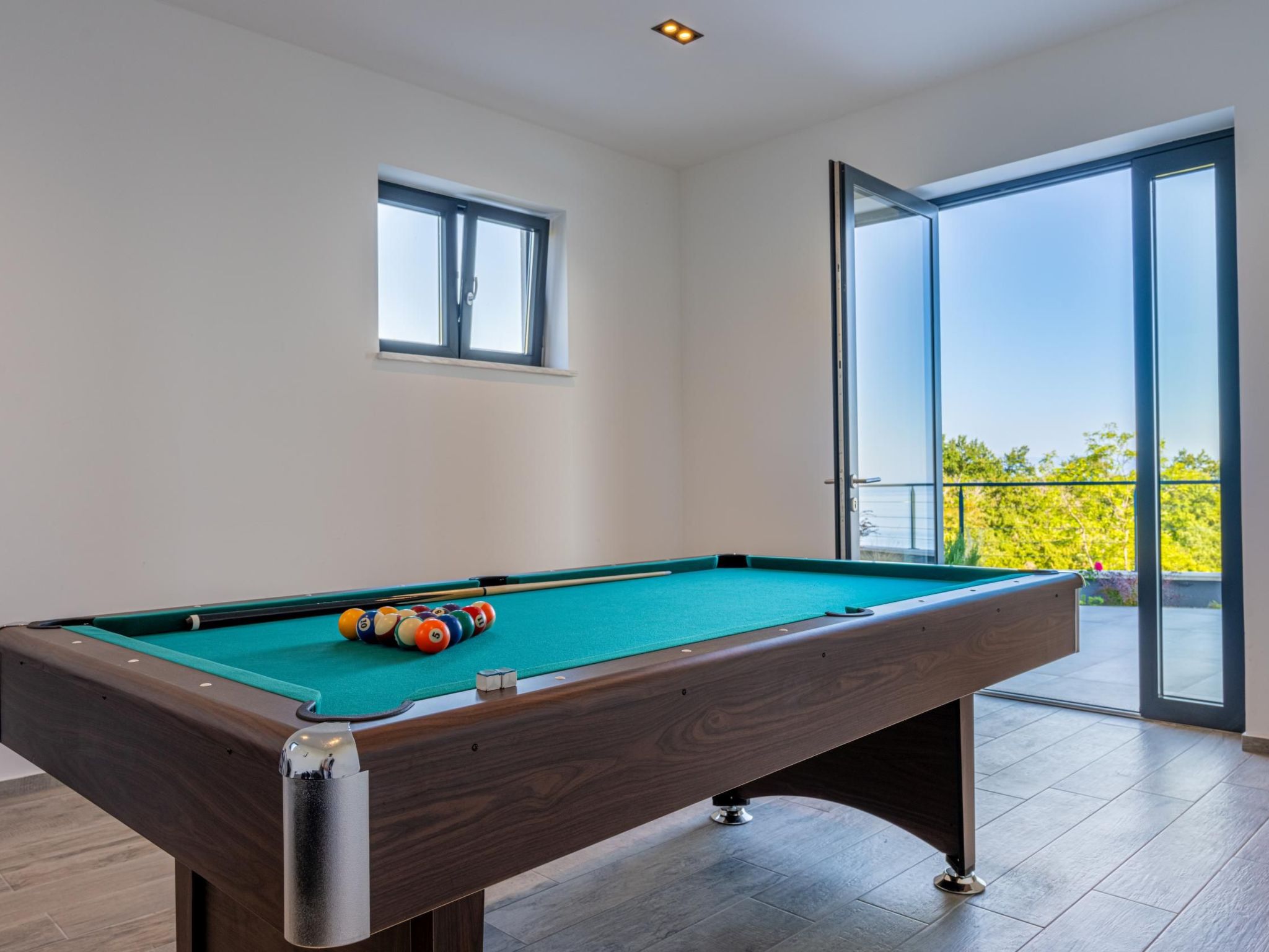 Schönes Ferienhaus Villa Ziganto-Dedans