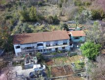 Knus vakantiehuis voor 3 personen met omheinde tuin in Ičići, vlakbij Opatija - thumbnail 2
