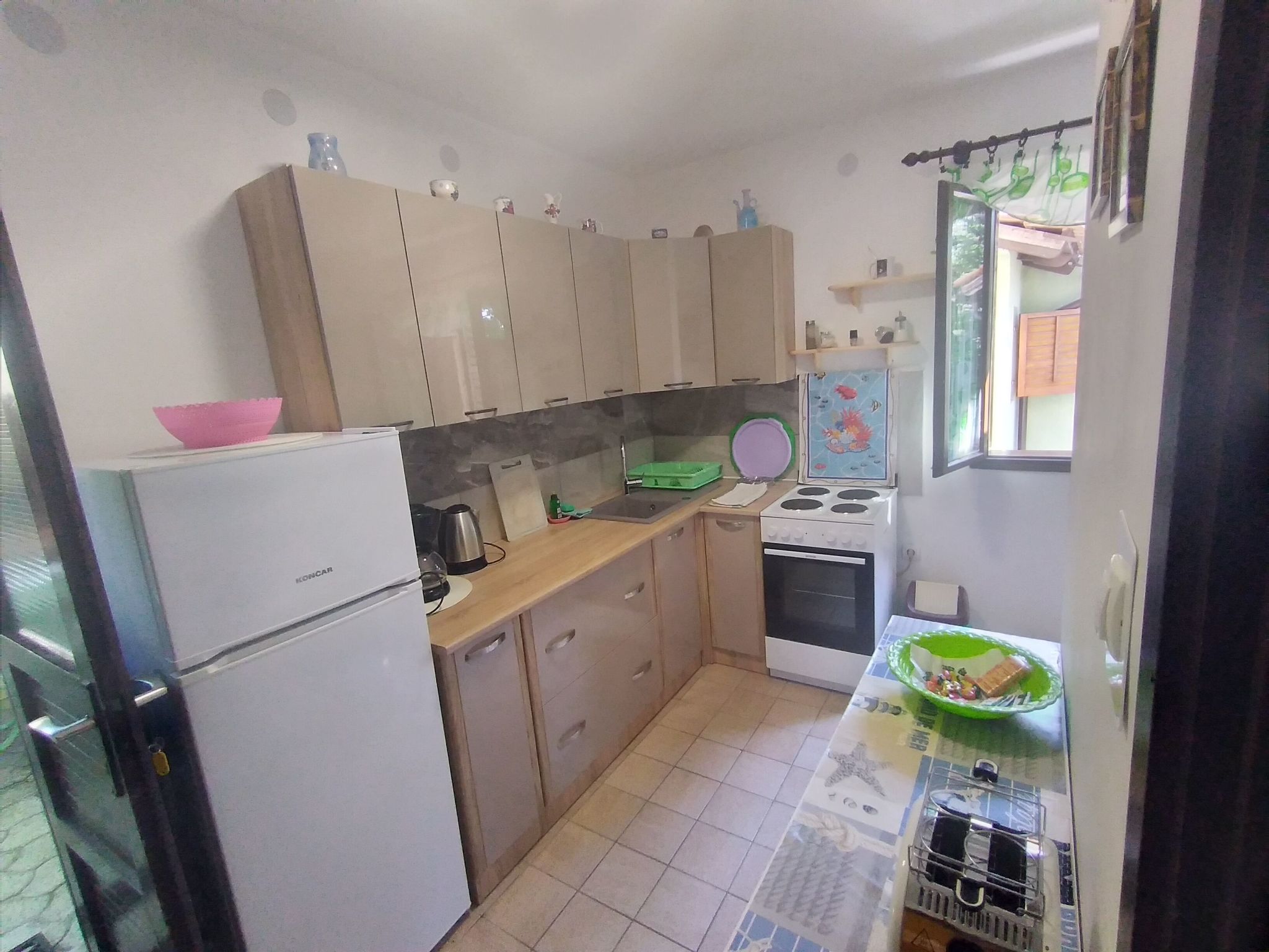 Mit Balkon und Terrasse-Inside