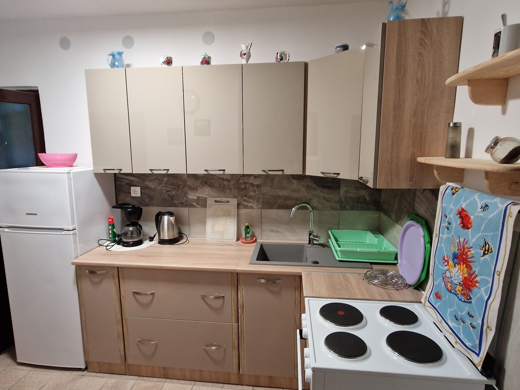 Mit Balkon und Terrasse-Inside