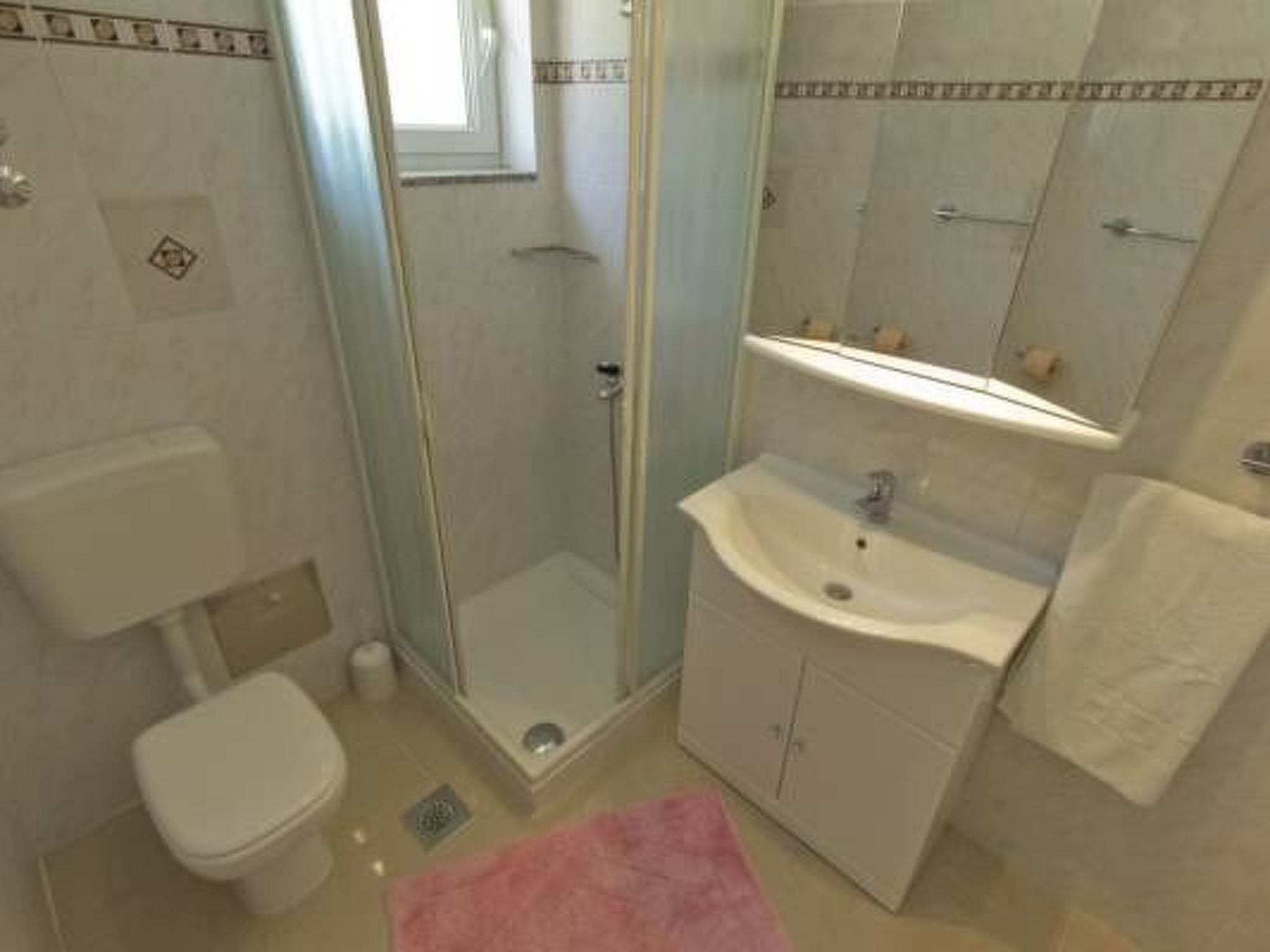 Für 5 Personen ca. 90 m&sup2; in Opatija-Pobri, Kvarner Bucht (Gespanschaft Pri-Image-tags.info