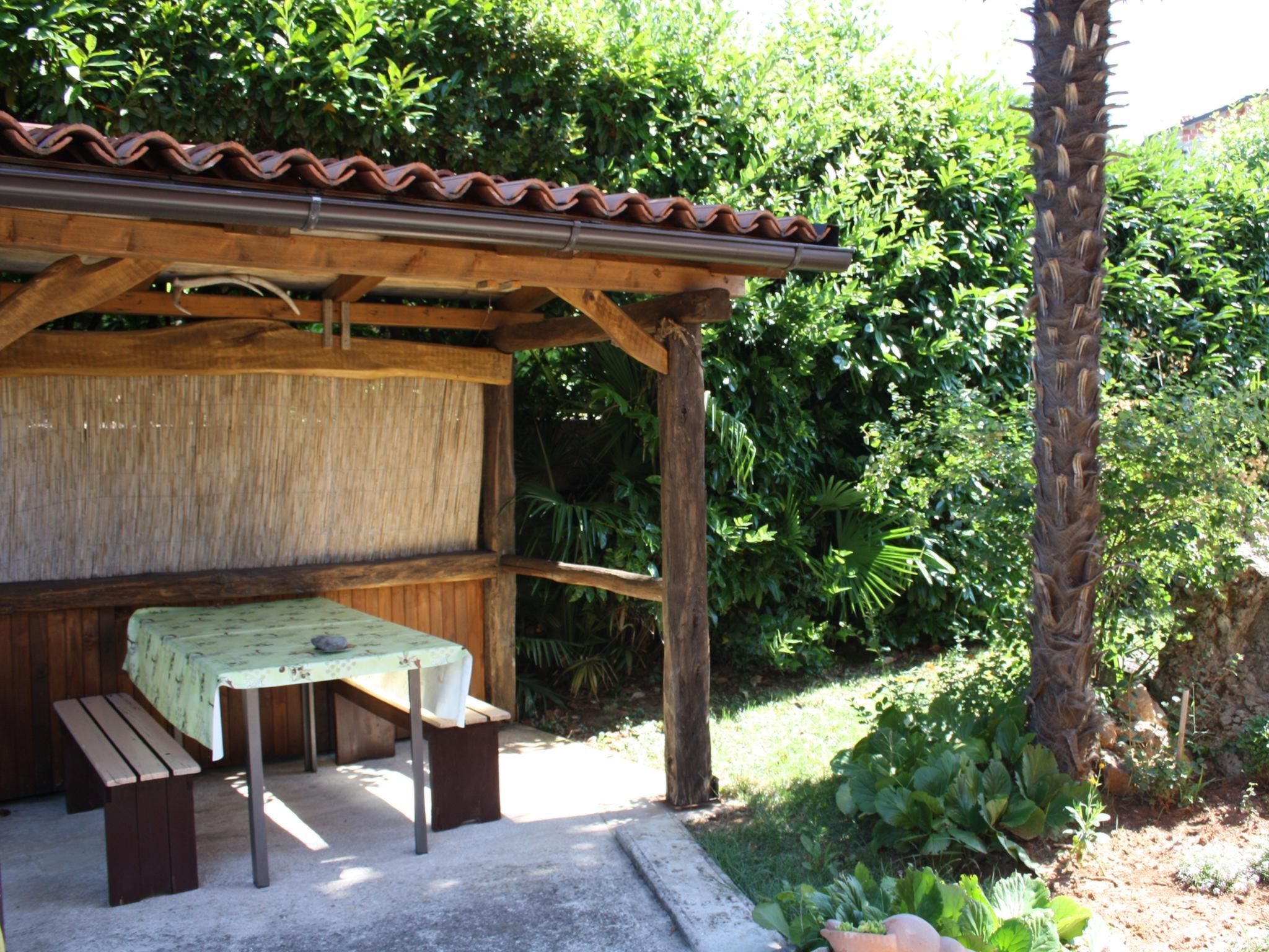 Für 5 Personen ca. 90 m&sup2; in Opatija-Pobri, Kvarner Bucht (Gespanschaft Pri-Image-tags.info