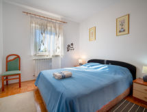 Zonovergoten villa met privézwembad en panoramisch zeezicht bij Opatija - thumbnail 3