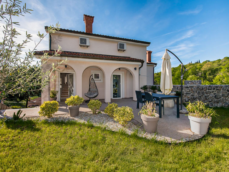 Vakantiehuis met open haard en whirlpool in Opatija/Matulji in Opatija/Matulji