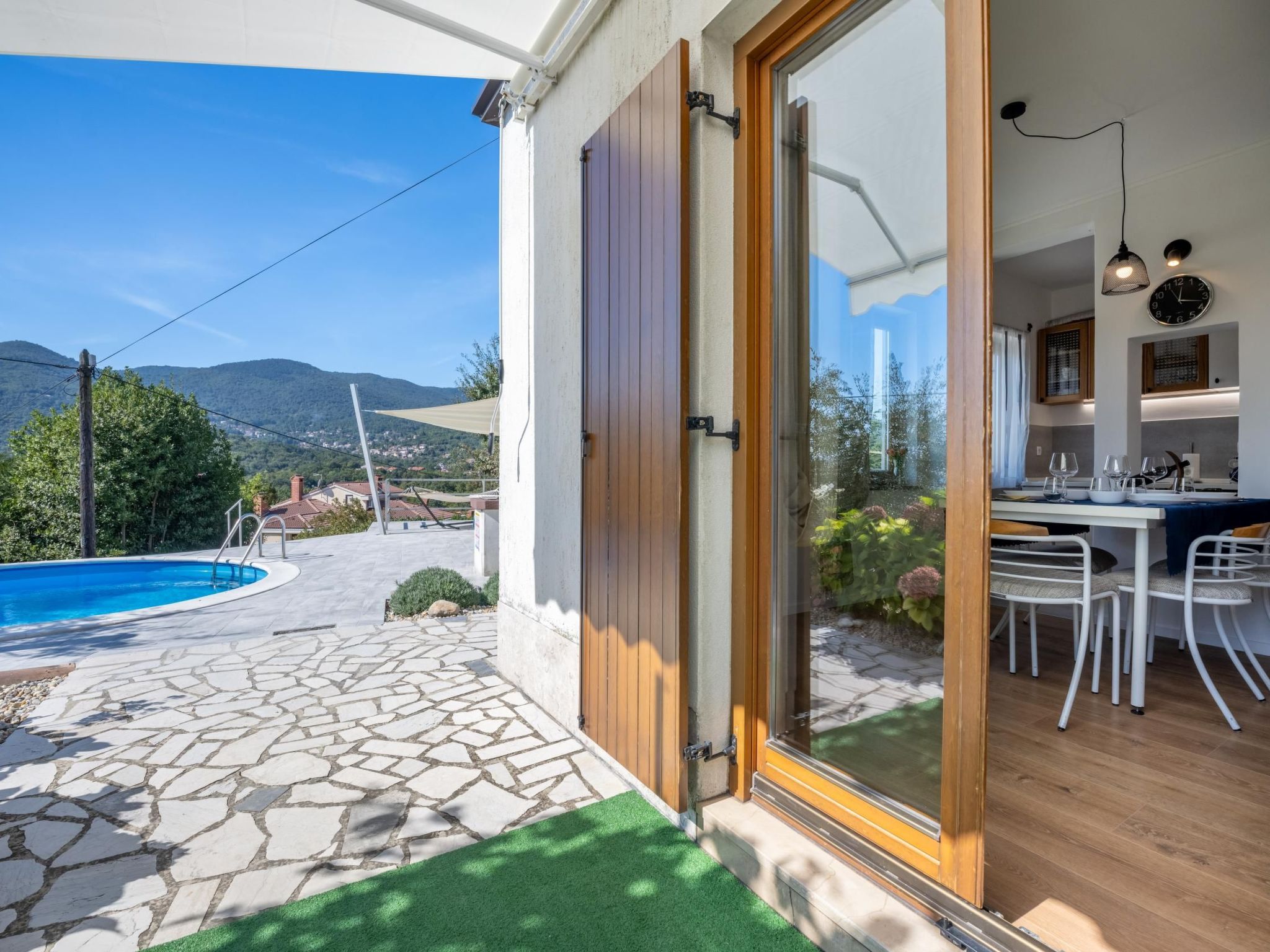 Unknown Accommodation-Drinnen