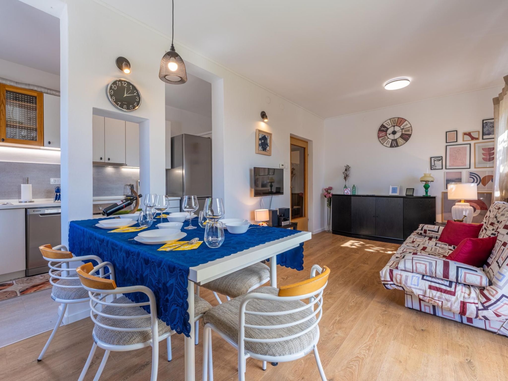 Unknown Accommodation-Drinnen