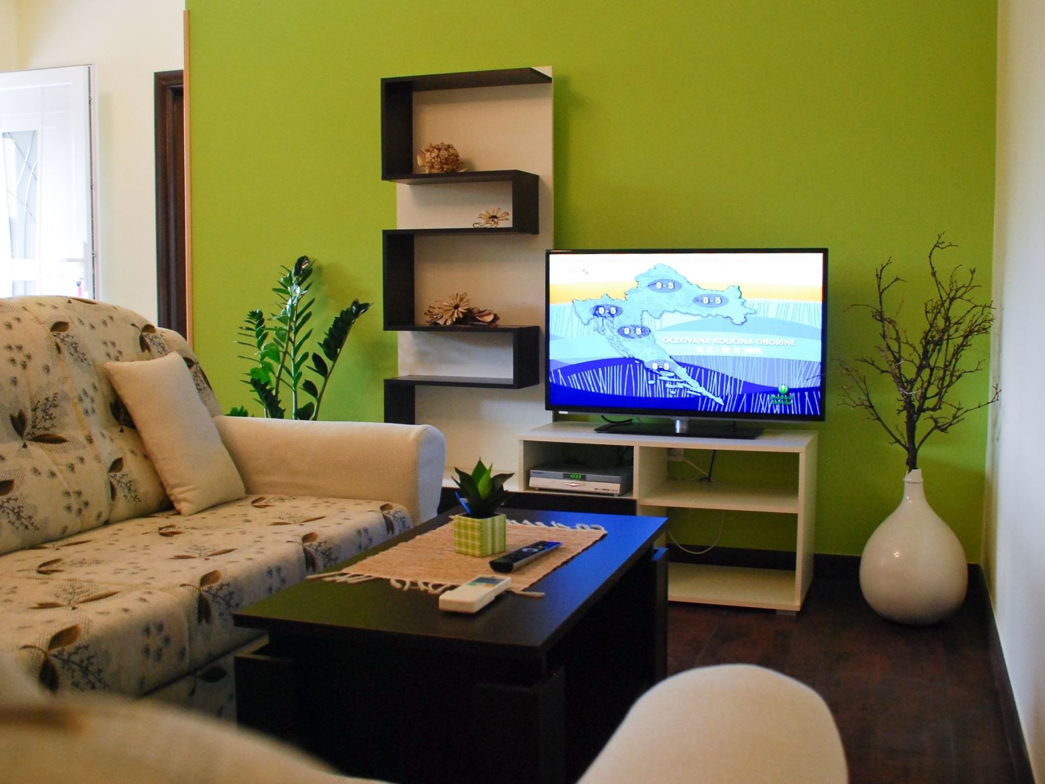 Nettes Ferienhaus in Matulji mit Eigener Terrasse