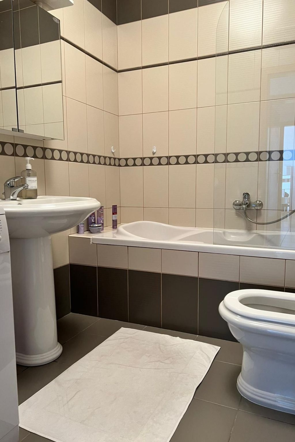 Appartement mit Terrasse-Inside