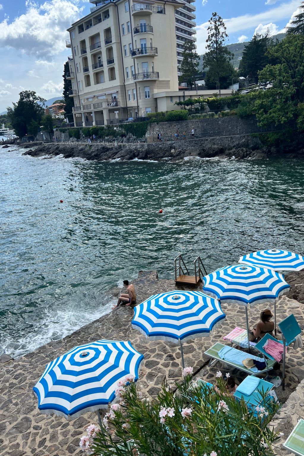 Appartement mit Terrasse-Inside