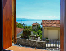 Zonnig vakantiehuis Andrea met jacuzzi en zeezicht nabij Opatija - thumbnail 4