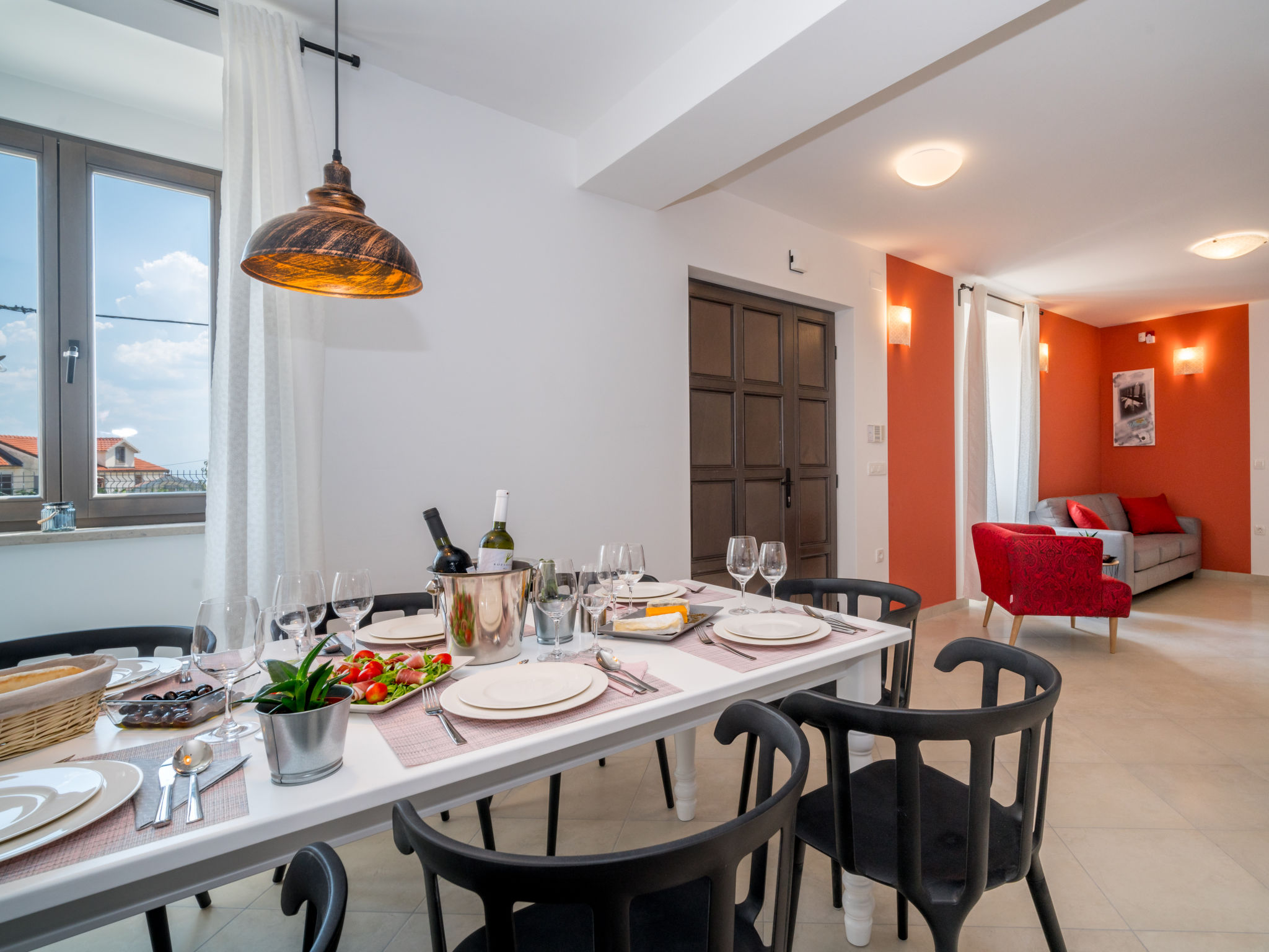 Kitchen / Dining Room