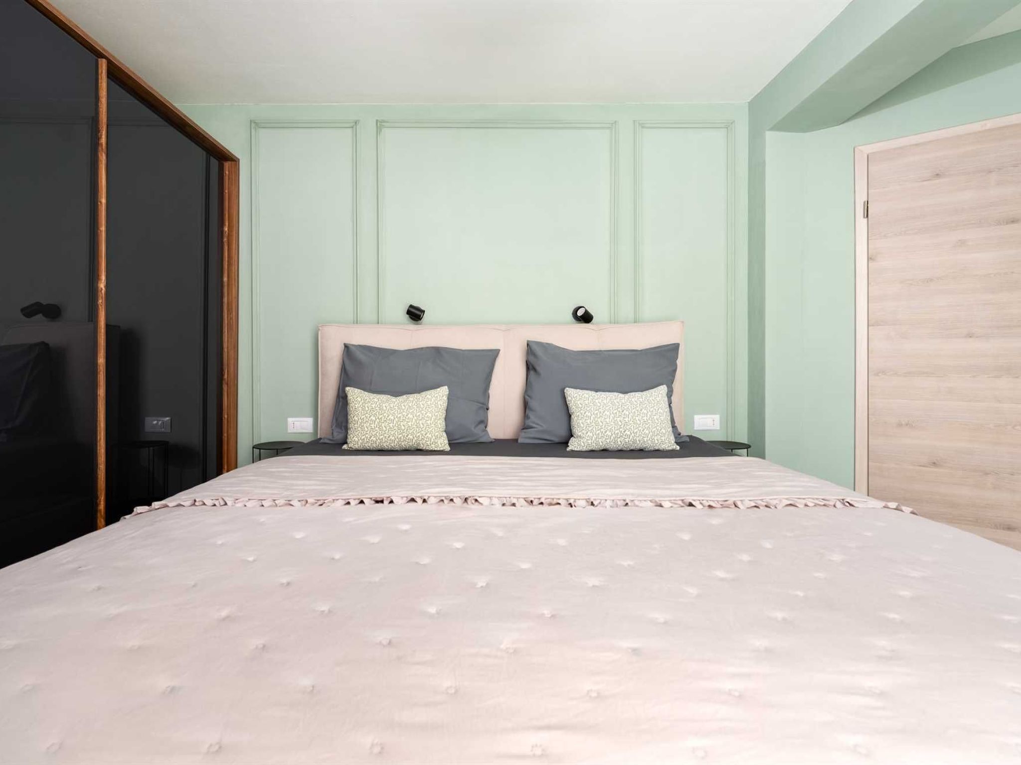 Ferienvilla mit Pool, ruhige Aria-Image-tags.info