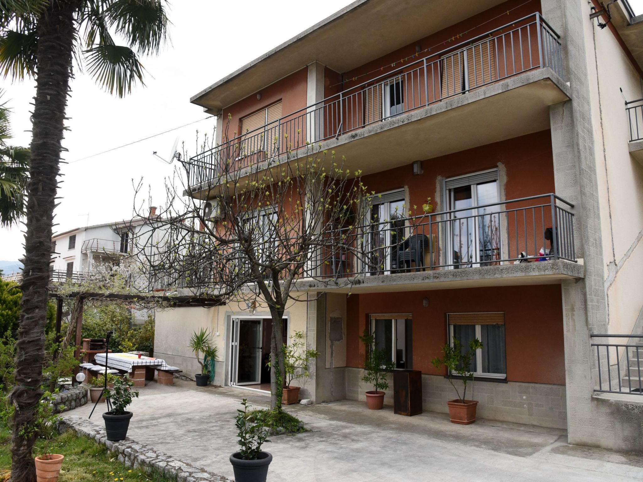 Wohnung mit Terrasse