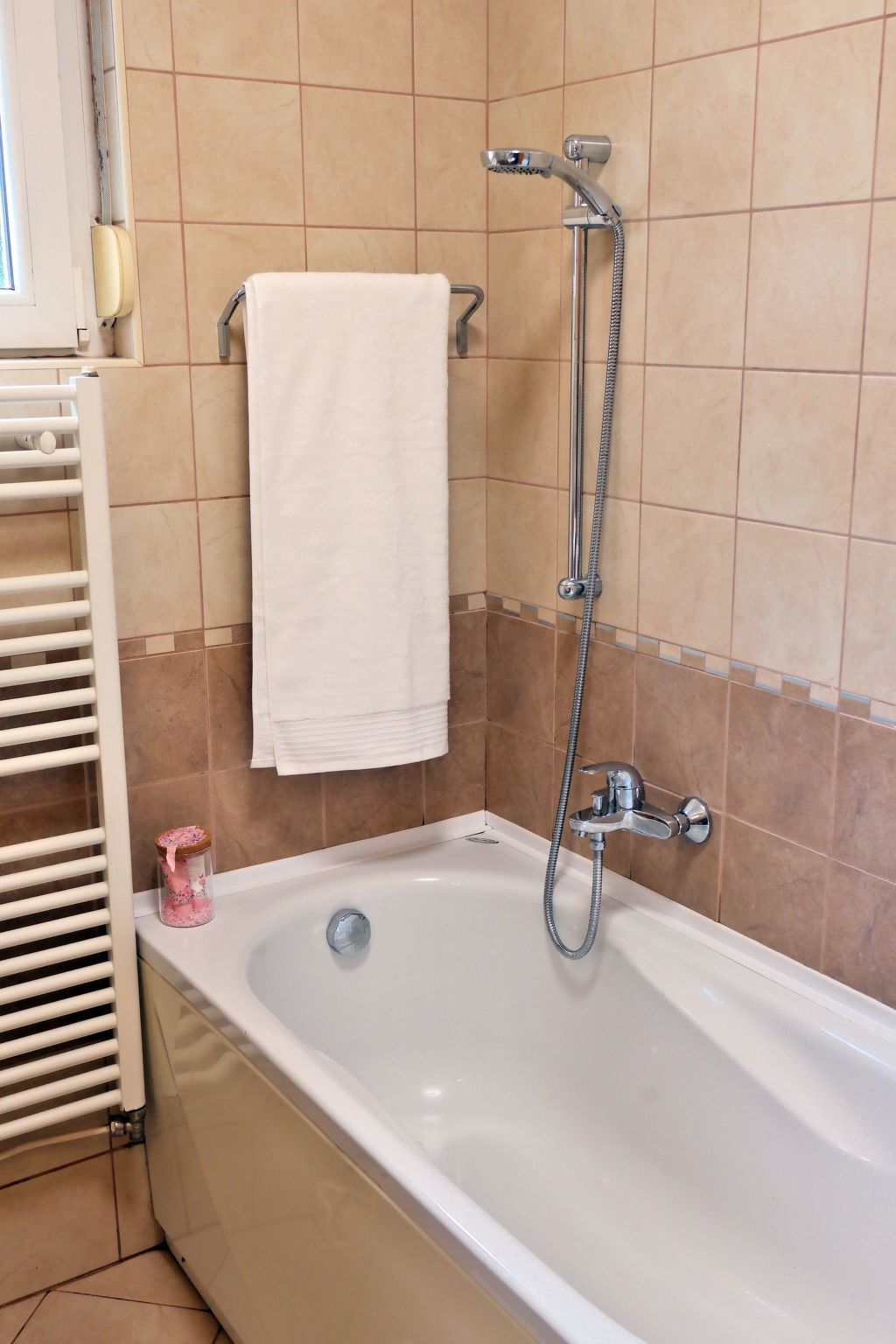 Appartement "Appartement Sarah" mit Balkon-Binnen