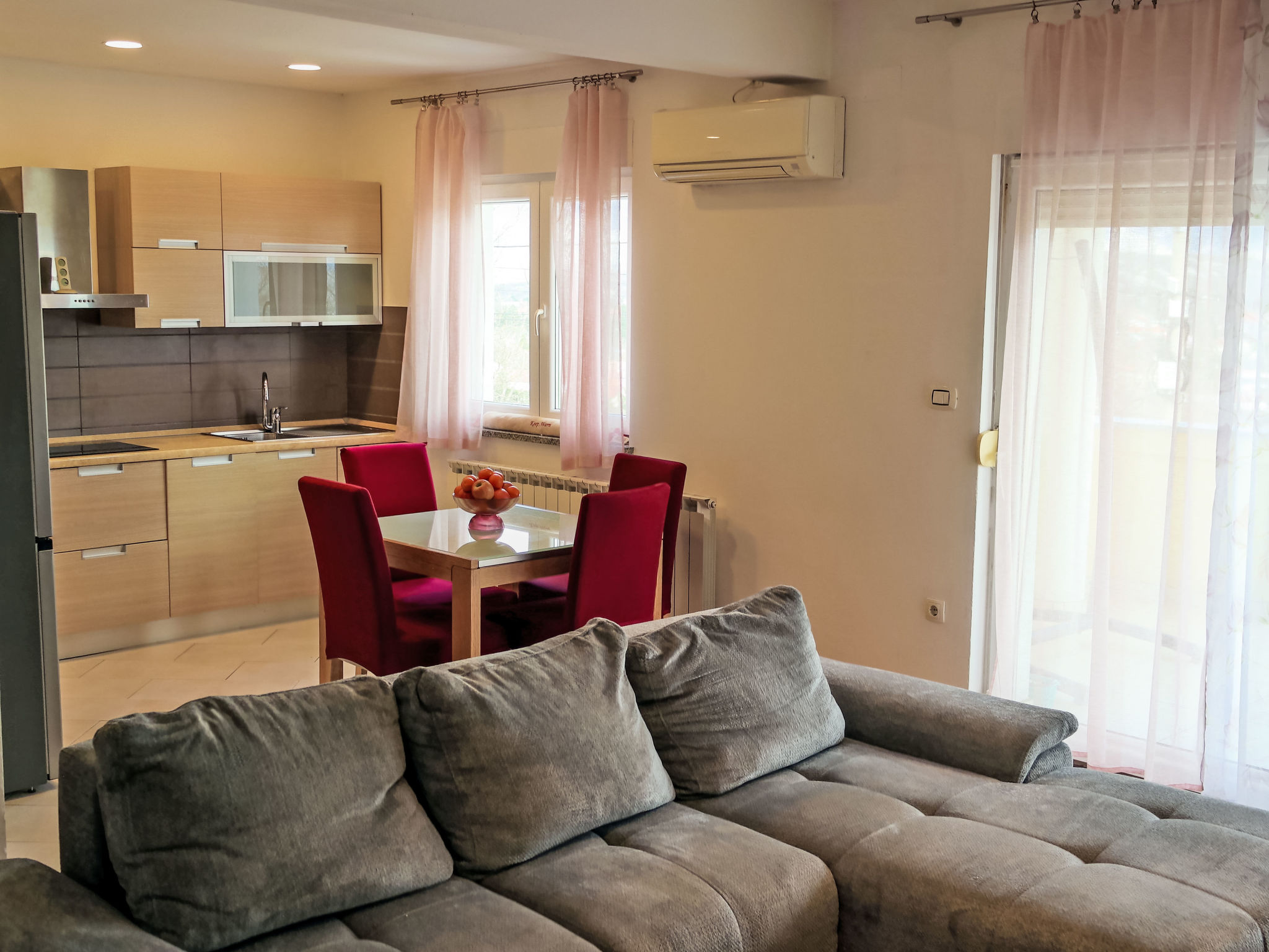 Appartement "Appartement Sarah" mit Balkon - Binnen