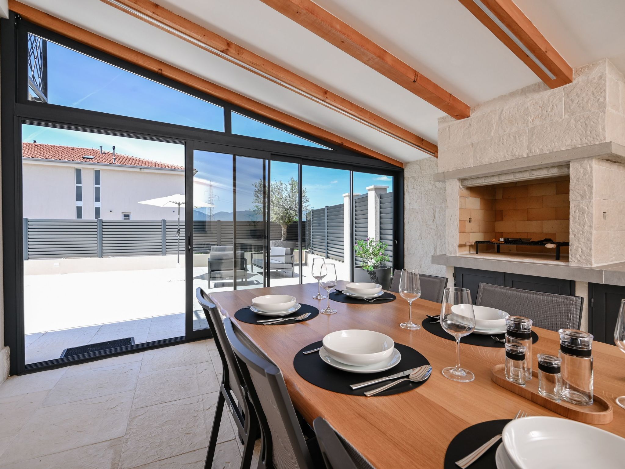 Villa Donna — Terrace (5 of 47)