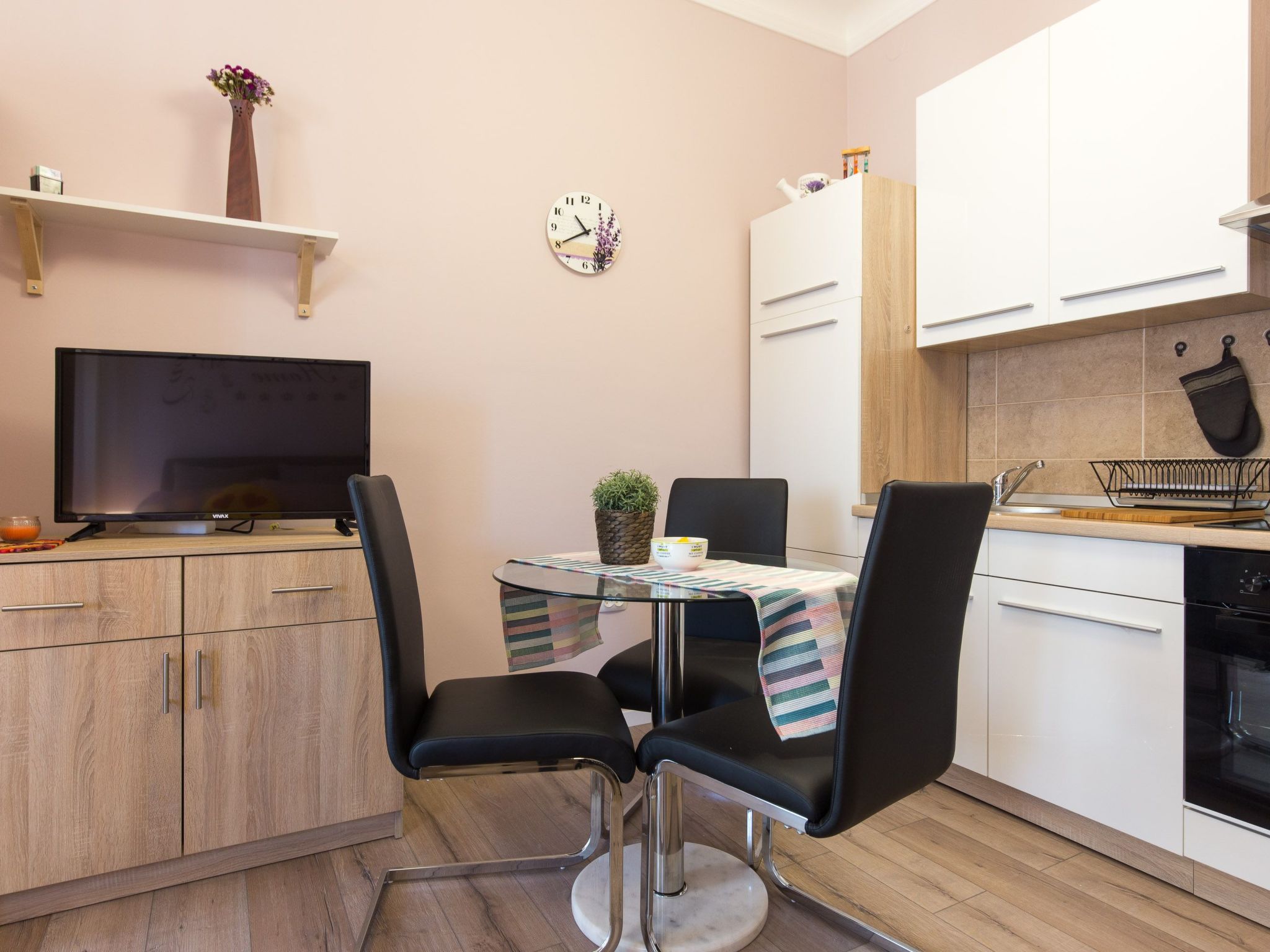 Für 2 Personen ca. 30 m&sup2; in Rijeka, Kvarner Bucht (Gespanschaft Primorje-G - Image-tags.info