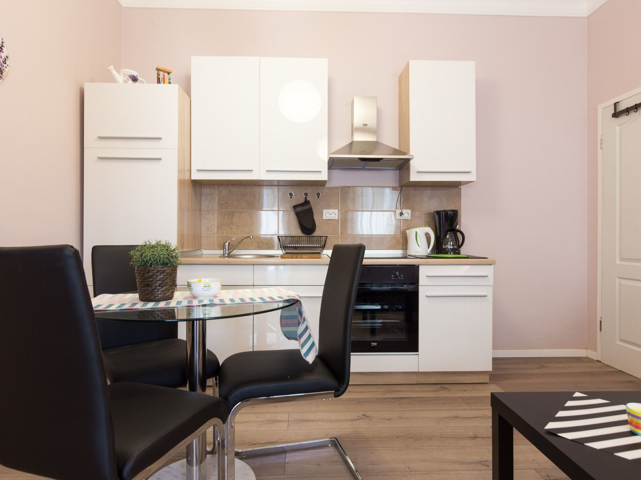 Für 2 Personen ca. 30 m&sup2; in Rijeka, Kvarner Bucht (Gespanschaft Primorje-G - Image-tags.info