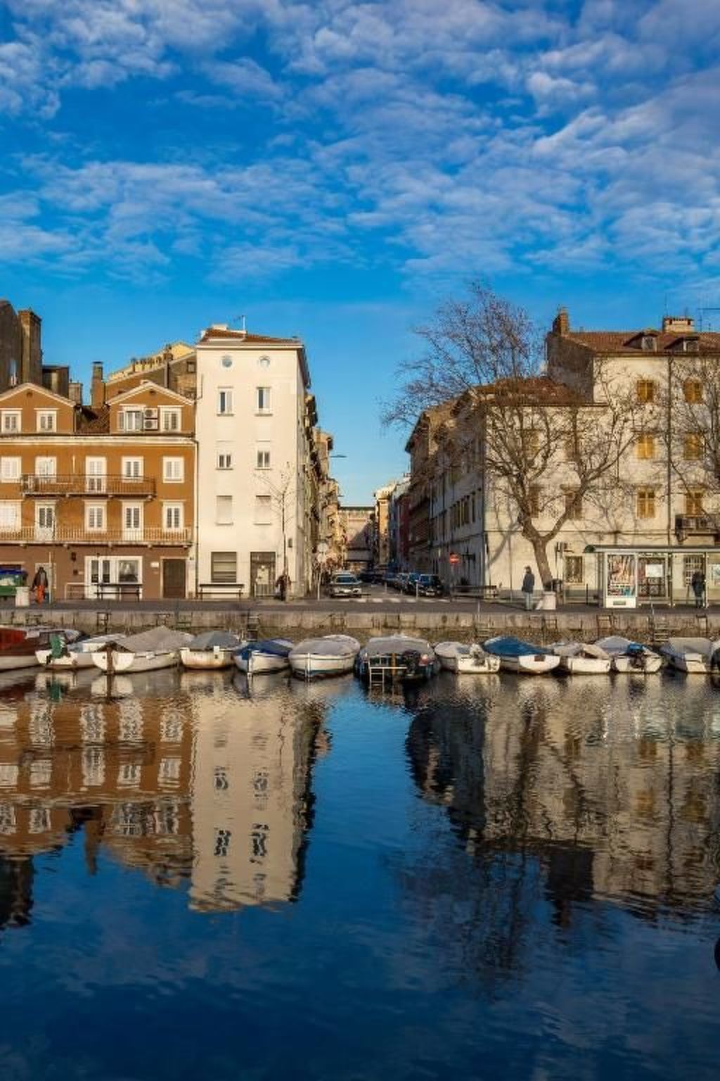 Opa Gold Wohnung-Outside