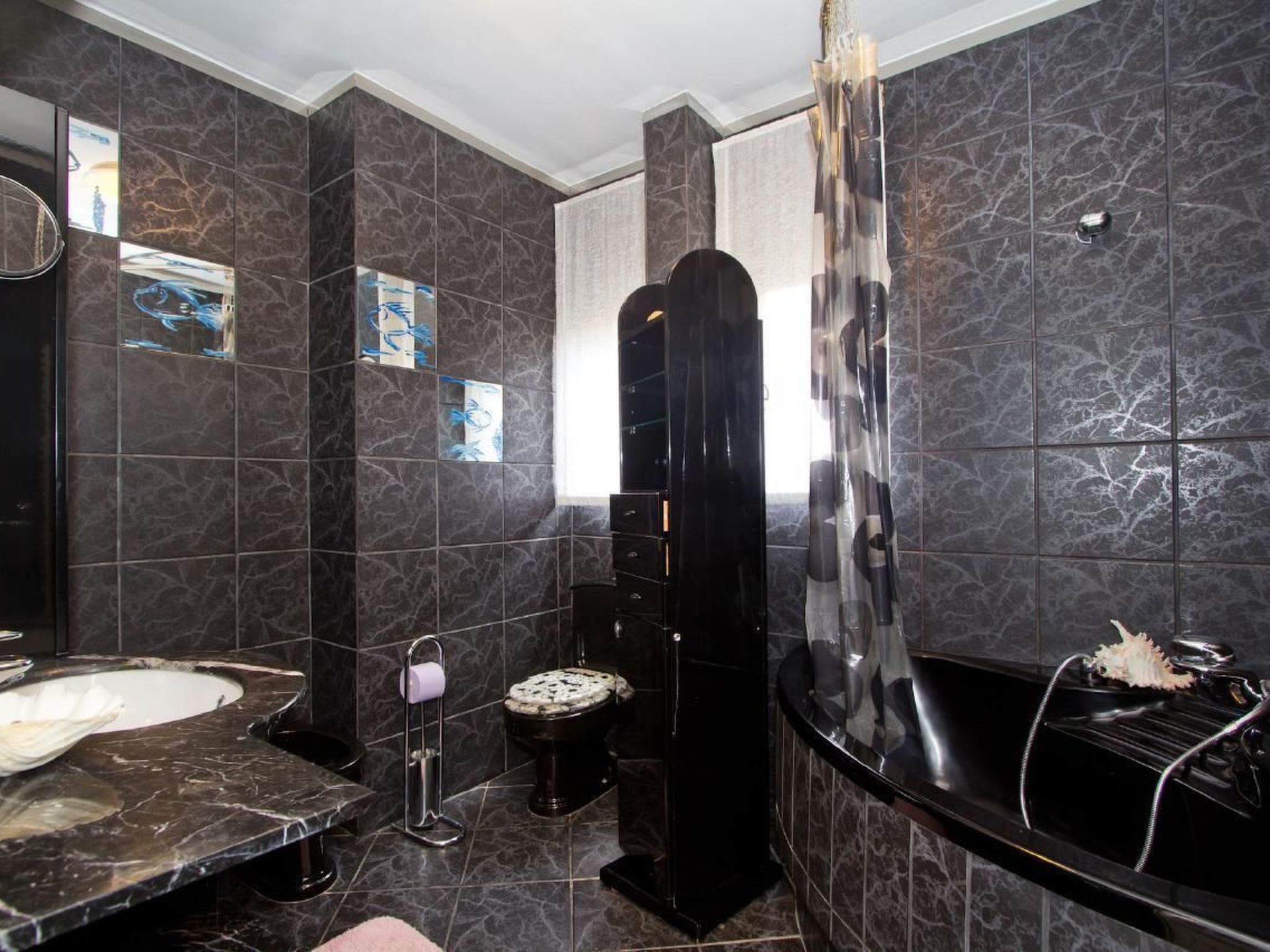 Mit Blick auf das Wasser-Binnen