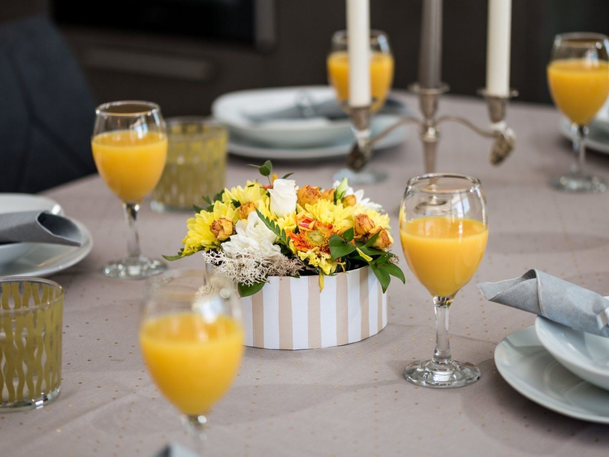Schönes Haus für 8 Personen mit großem Schwimmbad-Binnen