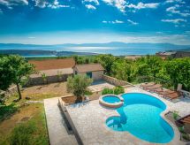 Vrijstaande villa met privézwembad en panoramisch zeezicht in Šmrika - thumbnail 4