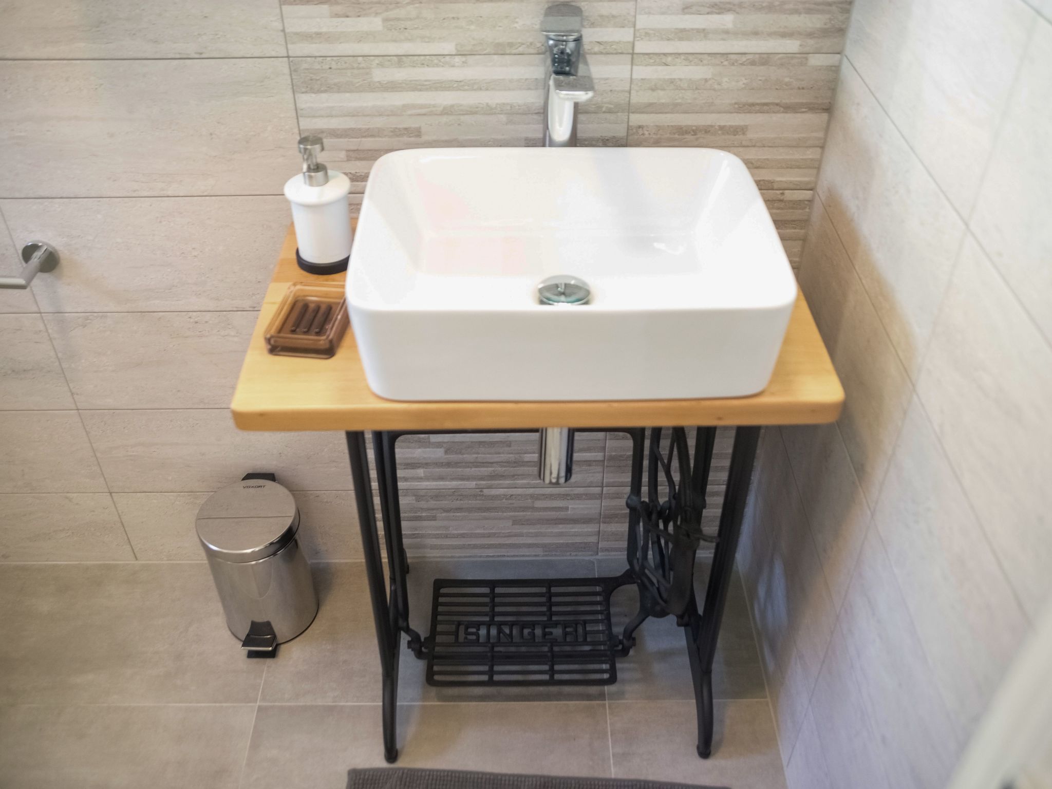 Villa LETICIJA - Luxusvilla mit beheiztem Pool, Sauna, Fitness & Grillplatz in-Binnen