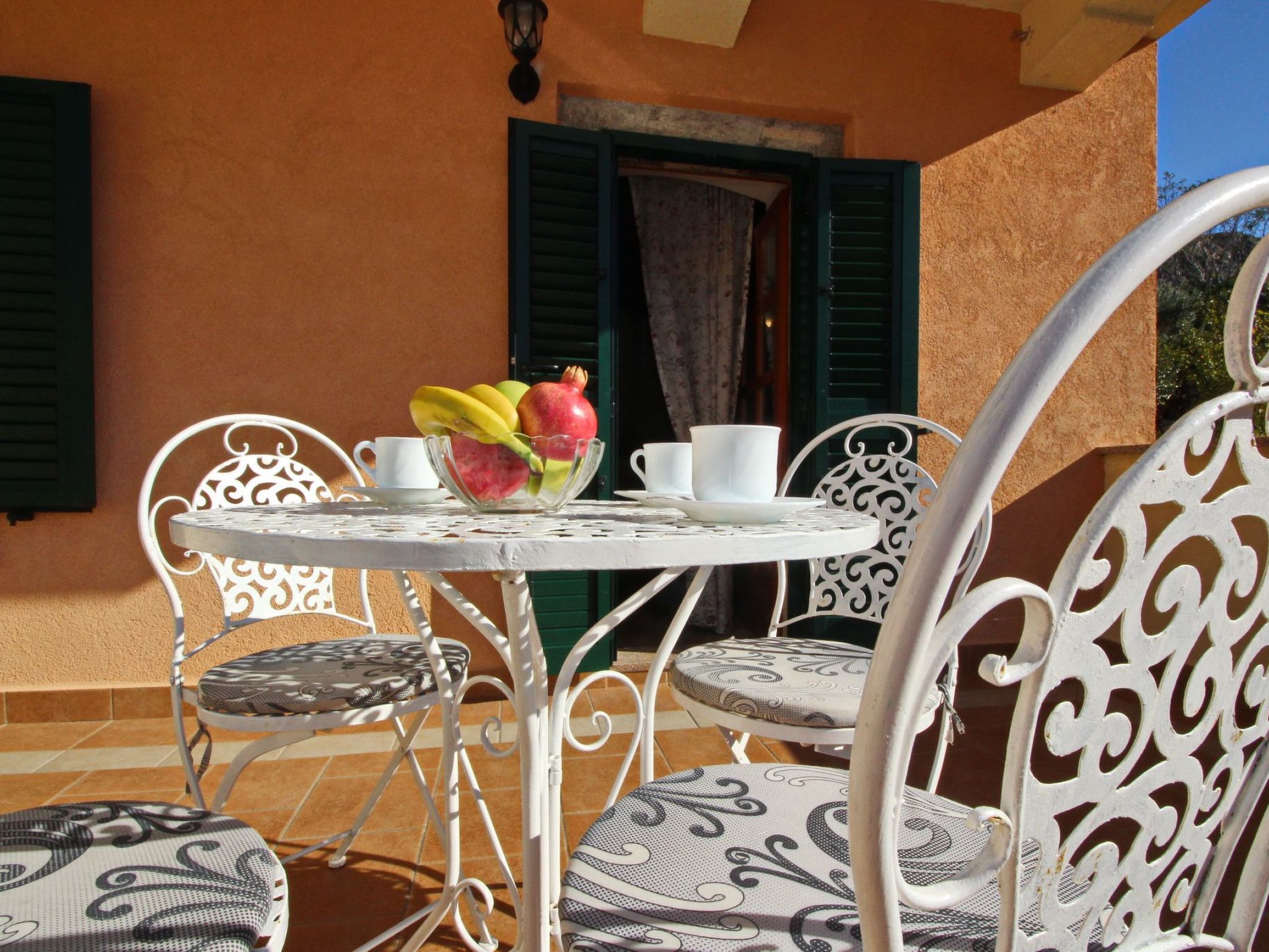 Renoviertes Steinhaus mit Garten und Pool ideal für ein erholsamen Urlaub-Binnen