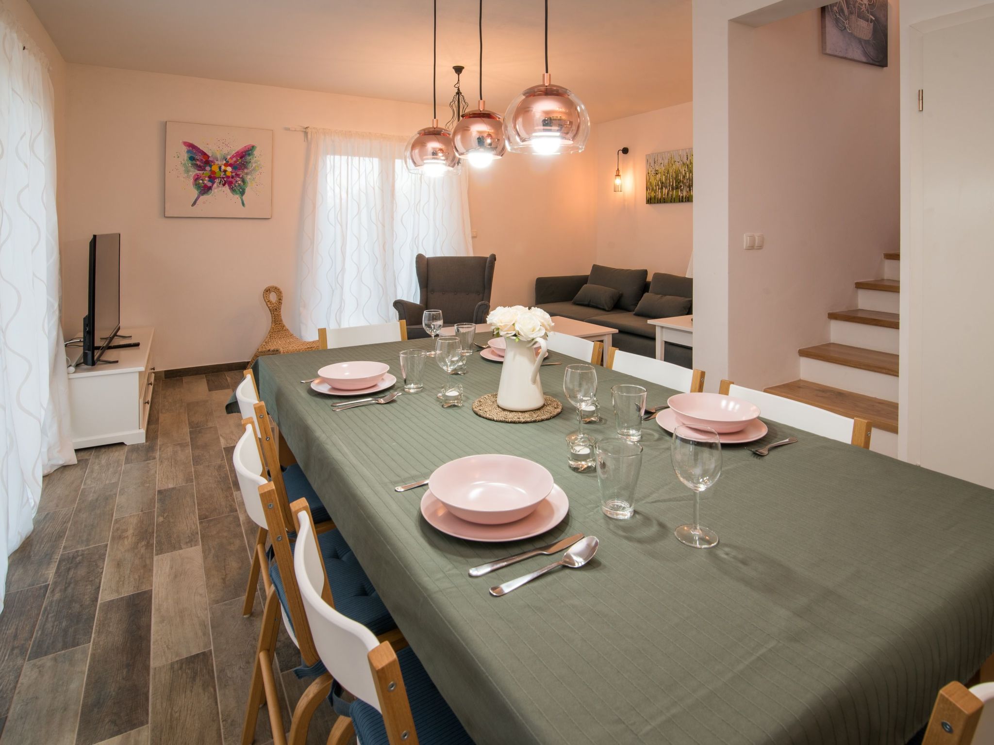 Vila Petite - Steinvilla mit Pool-Image-tags.info