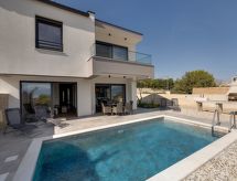 Villa Rosemary: Privézwembad & Panoramisch Zeezicht bij Garica - thumbnail 1