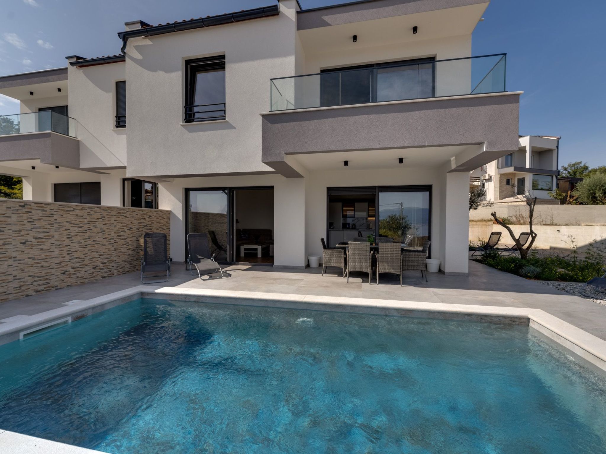 Villa "Rosemary" mit Pool und Panoramablick auf das Meer-Image-tags.info