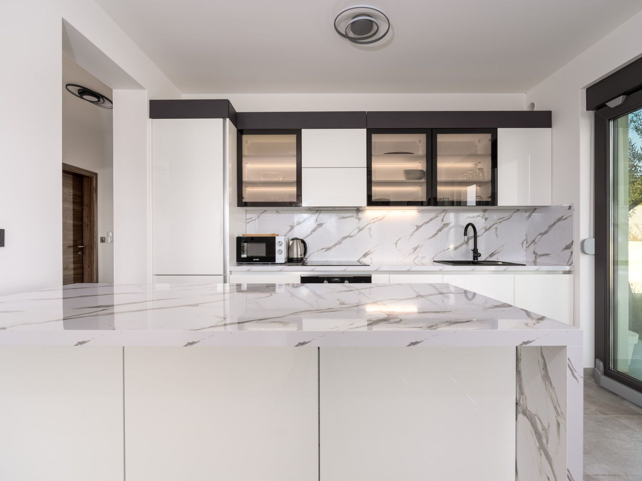 Villa "Rosemary" mit Pool und Panoramablick auf das Meer-Image-tags.info