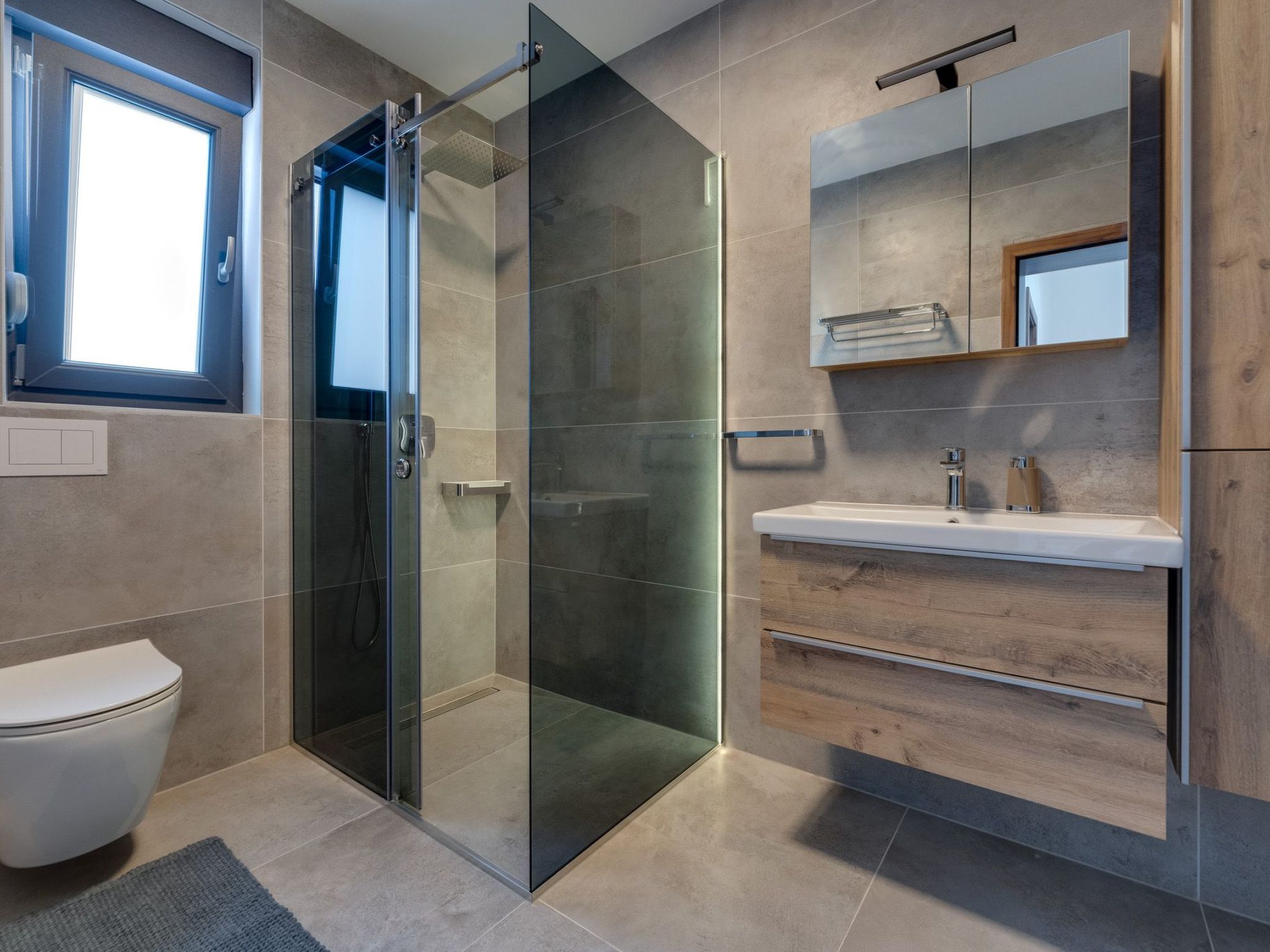 Villa "Rosemary" mit Pool und Panoramablick auf das Meer-Image-tags.info