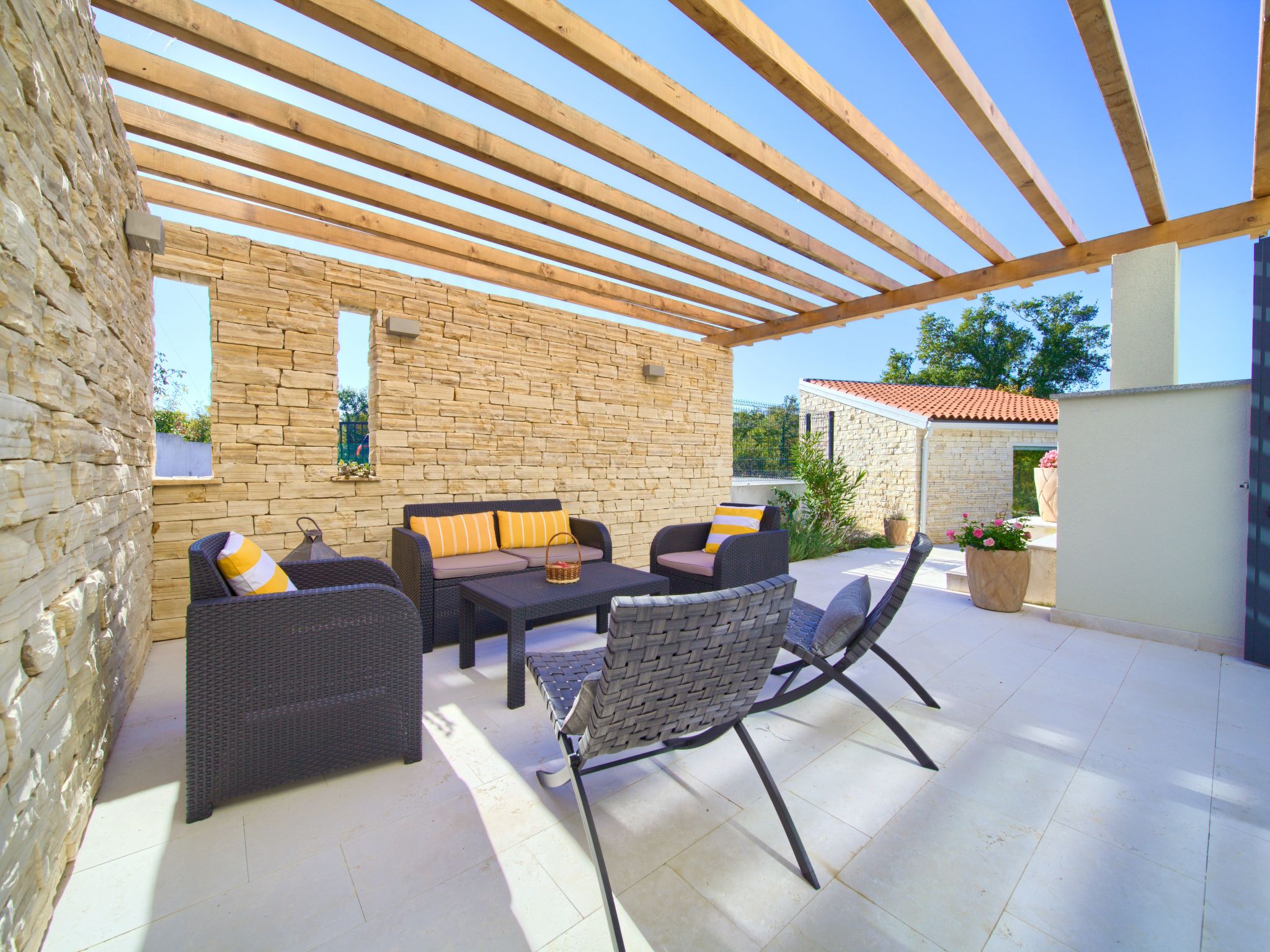 Villa "Adria" mit Garten, Grill und Terrasse-Image-tags.info