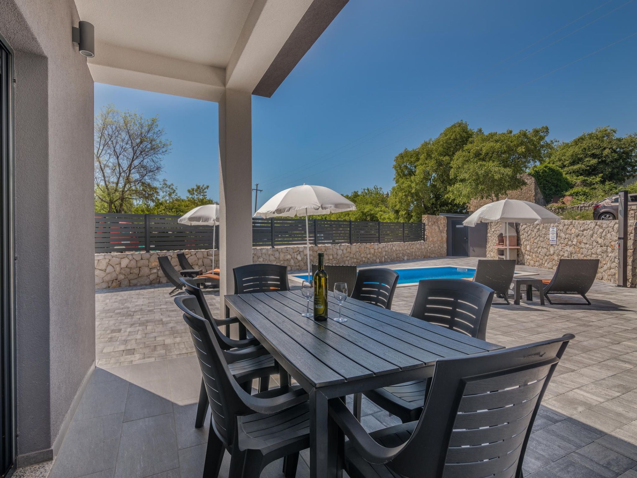 "Villa Enie" mit eigenem Pool-Image-tags.info