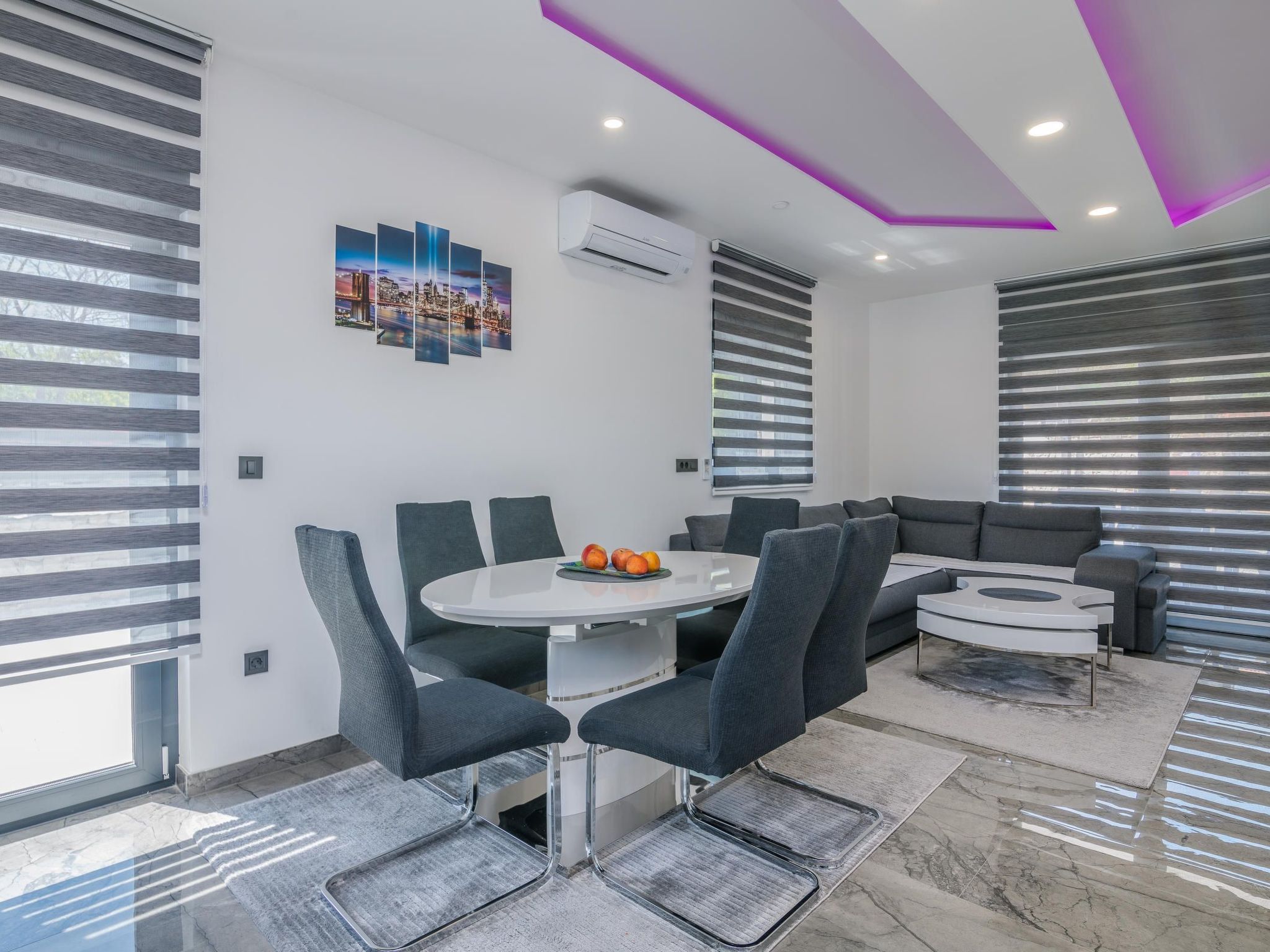 "Villa Enie" mit eigenem Pool-Image-tags.info