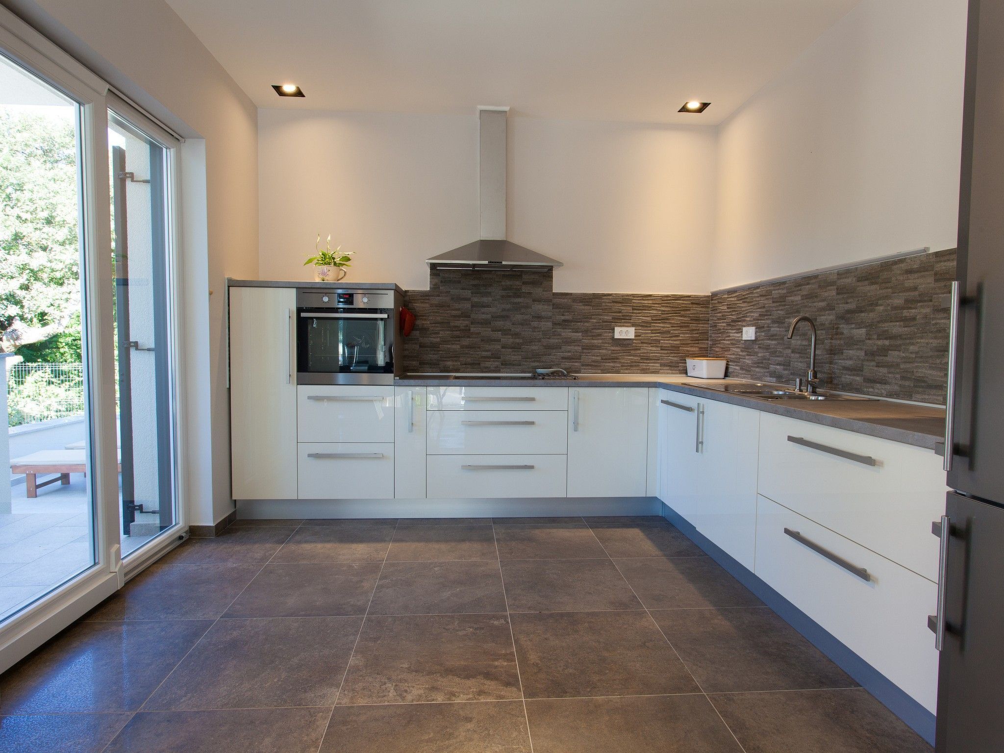 "Adrimar" mit privatem Pool-Image-tags.info