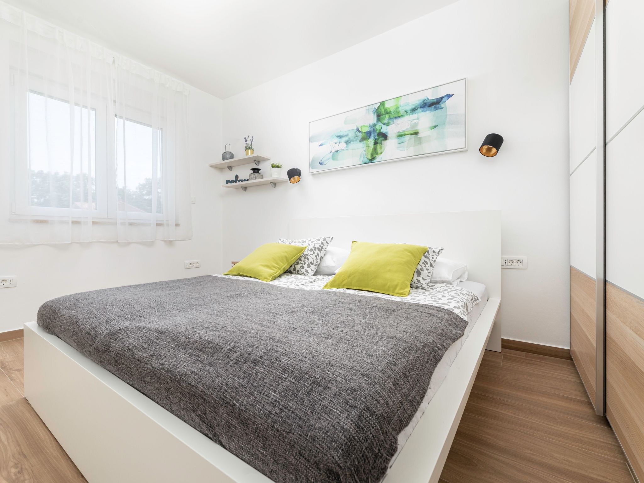 Vila Ema mit Meerblick-Drinnen