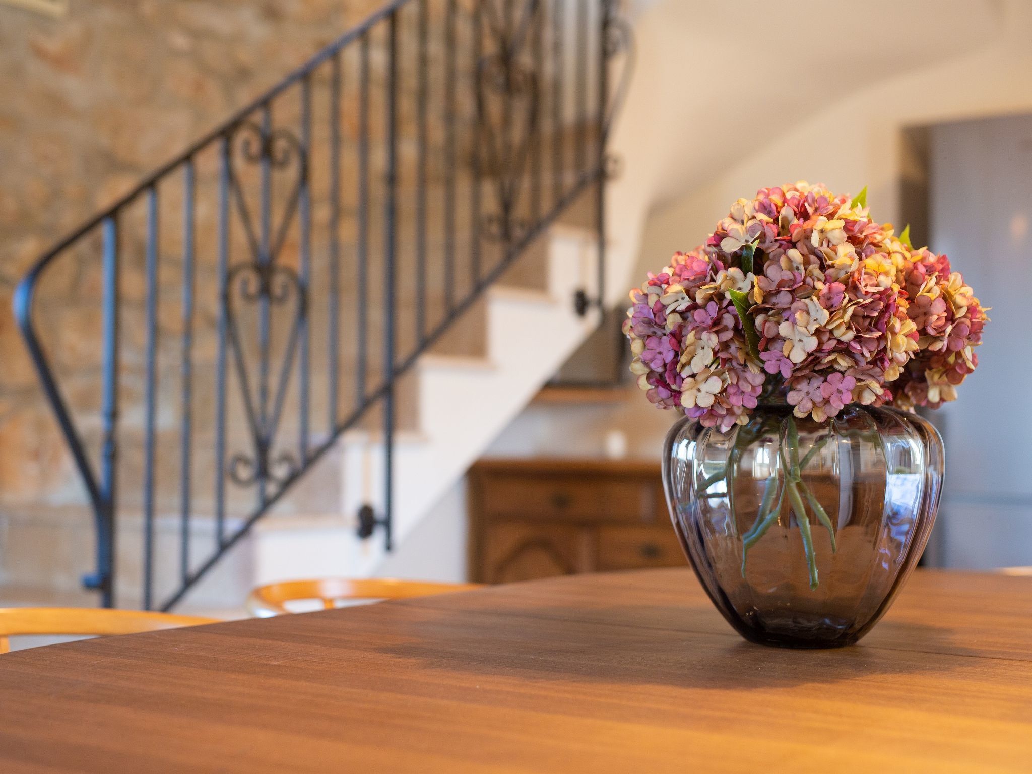 Steinvilla Margaret mit Pool und besonderem Flair-Dedans