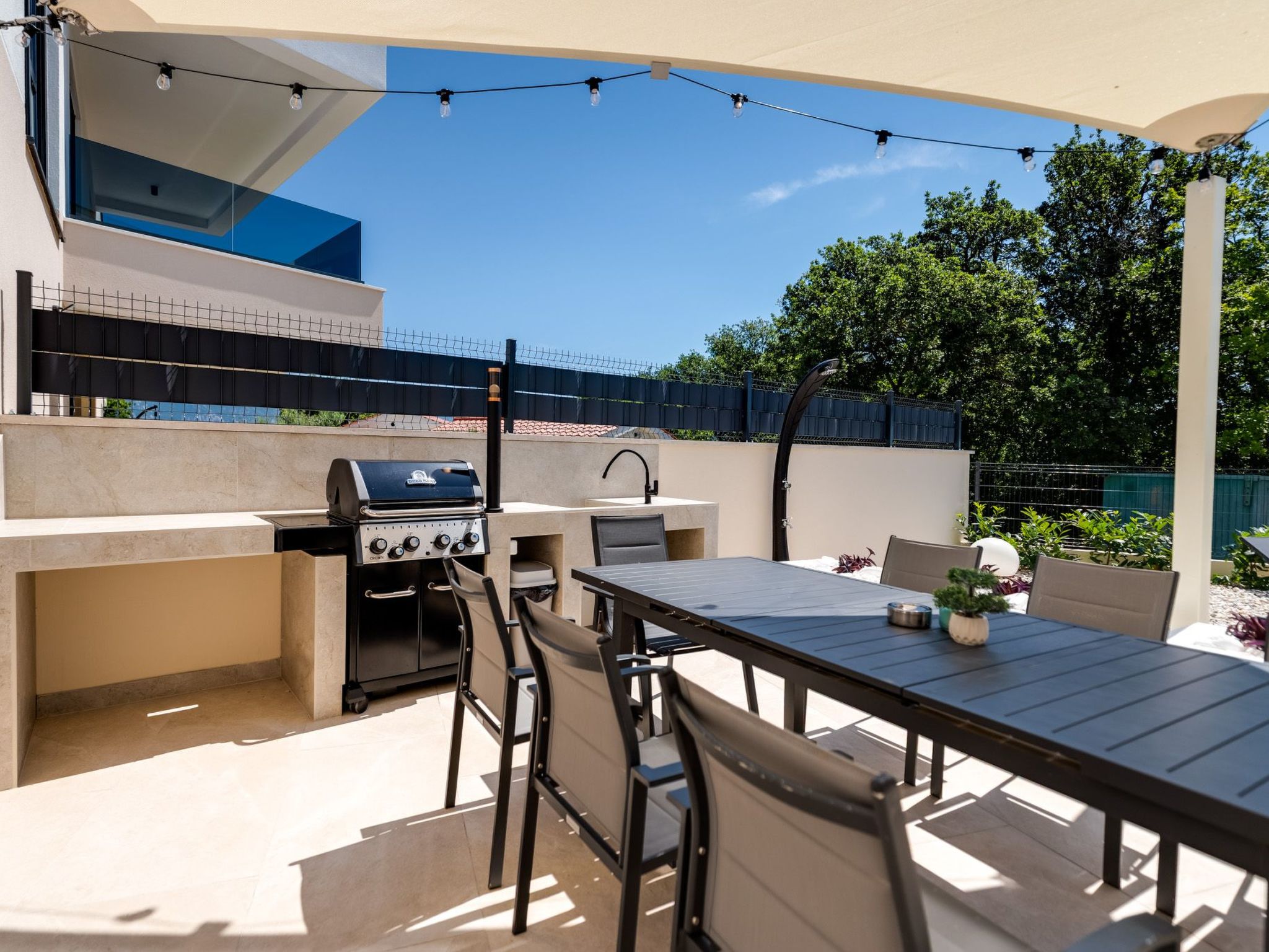 Ferienvilla "vila Mirakul" mit privatem Pool-Image-tags.info