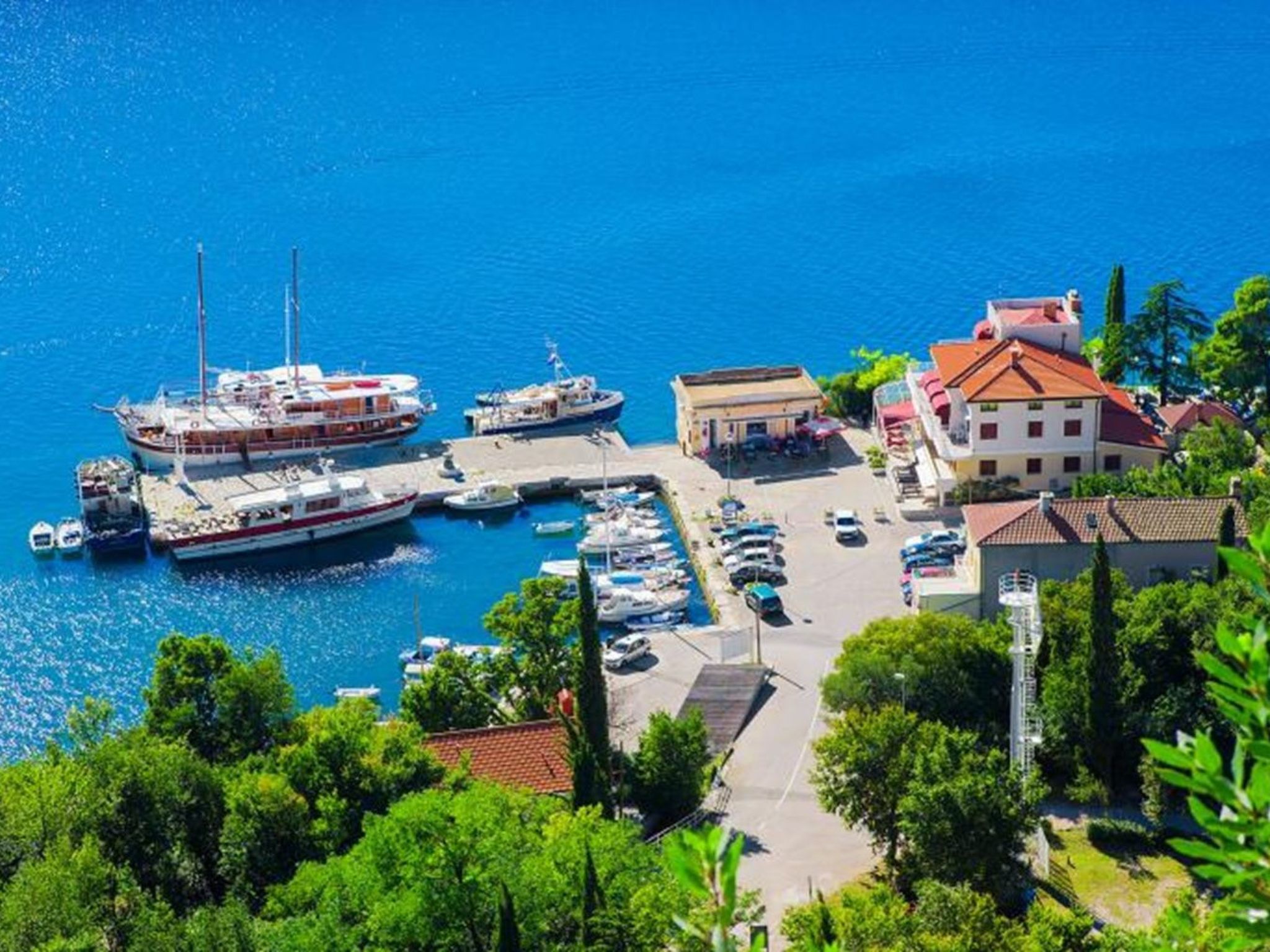 Ferienvilla "vila Mirakul" mit privatem Pool-Image-tags.info